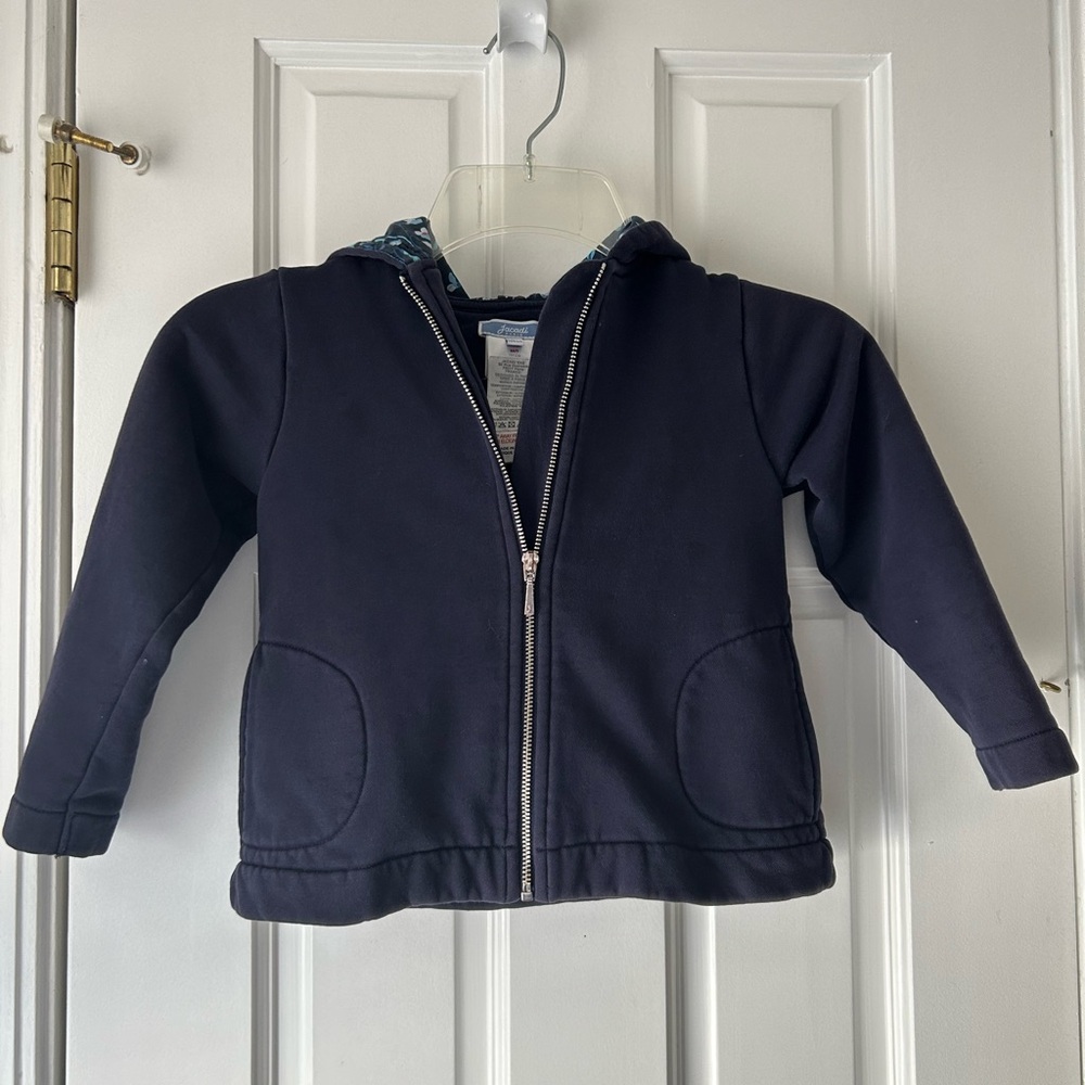 Jacadi navy zip-up sweatshirt
Size 4